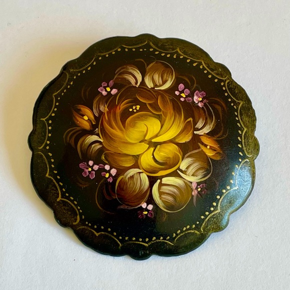 Vintage Jewelry - Vintage Russian Hand Painted Floral Wood Brooch With C Clasp